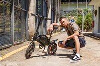DYU feiert Deutschlandpremiere: Mit Mini-E-Bike D3S und Power-Bank-Bike SP1 startet…
