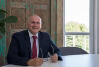 Unternehmensnachfolge bei Hausverwaltungen: Viele Inhaber beginnen zu spät