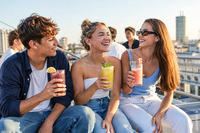 Die Gen Z trinkt deutlich mehr Mocktails und Fruchtsaft