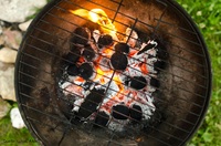 Sicher grillen: Was Verbraucher beachten sollten